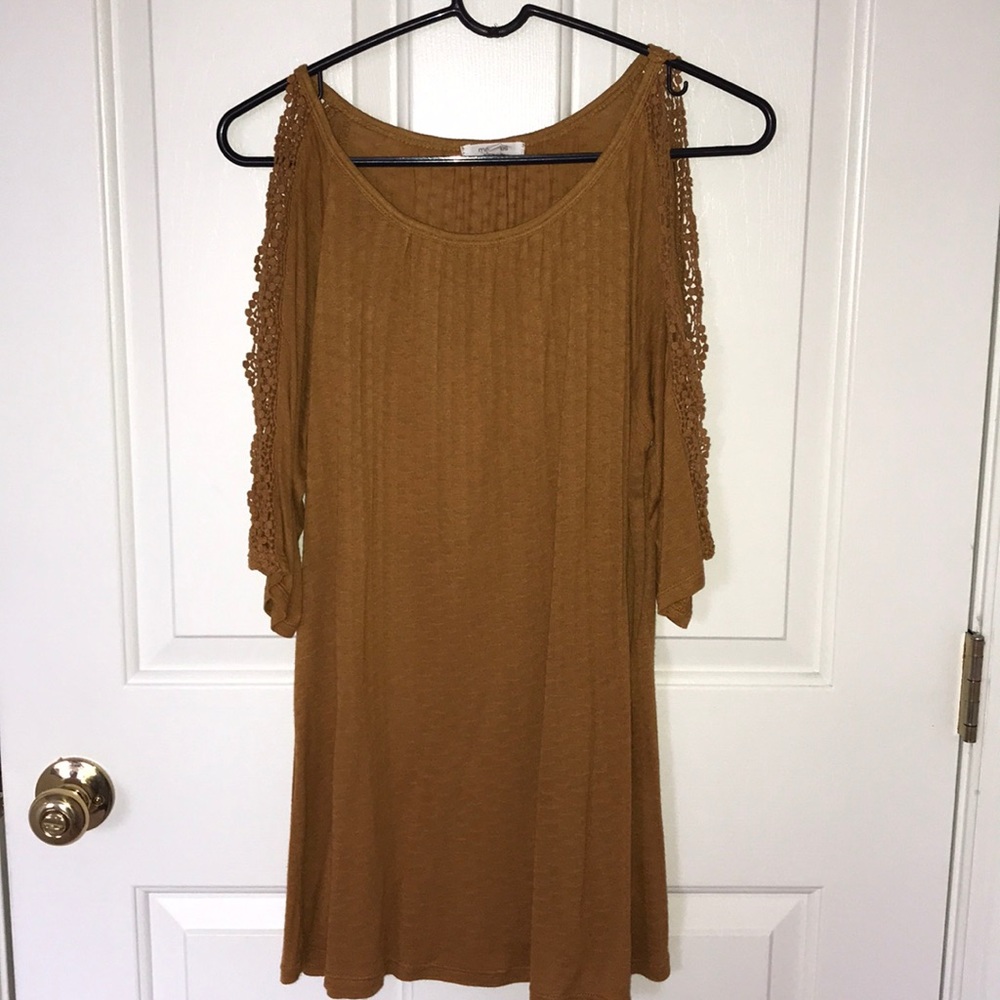 Maurice’s cold shoulder top - Picture 2 of 8
